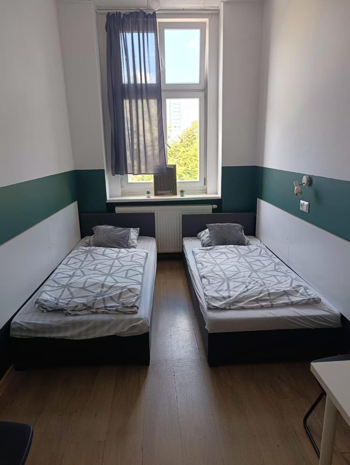 Mickiewicza Hostel Κατοβίτσε Εξωτερικό φωτογραφία